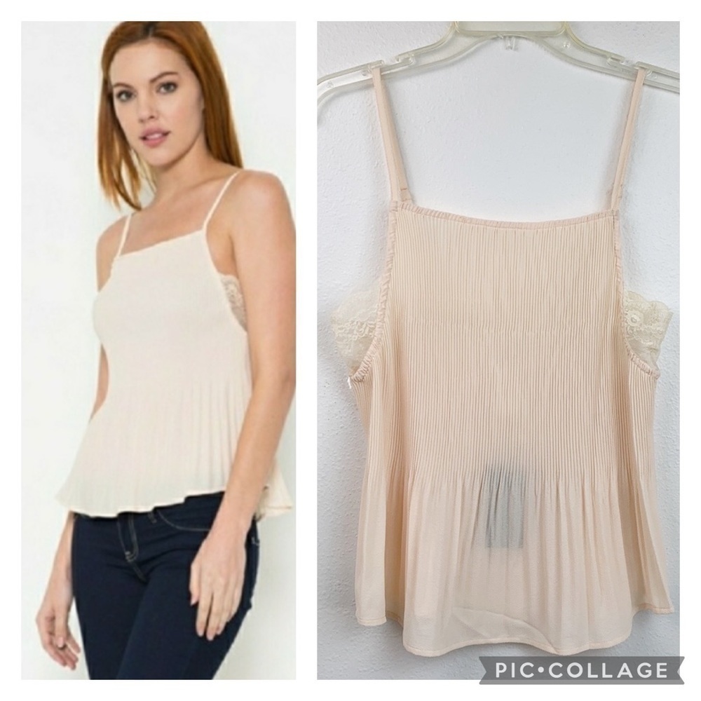NWT Esley lace chiffon knife accordion pleated spaghetti strap camisole top